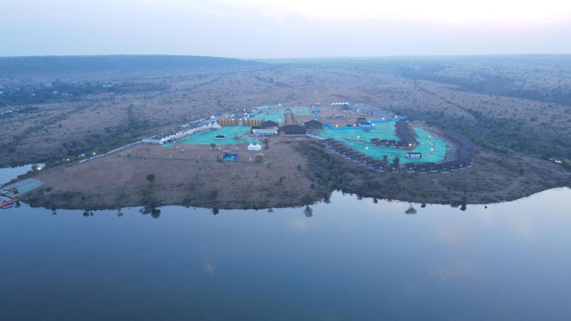 Hotel Gandhisagar Forest Retreat à Gurla Extérieur photo